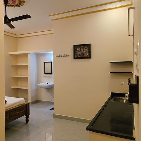 Liya Guest House Tiruvannāmalai Eksteriør billede