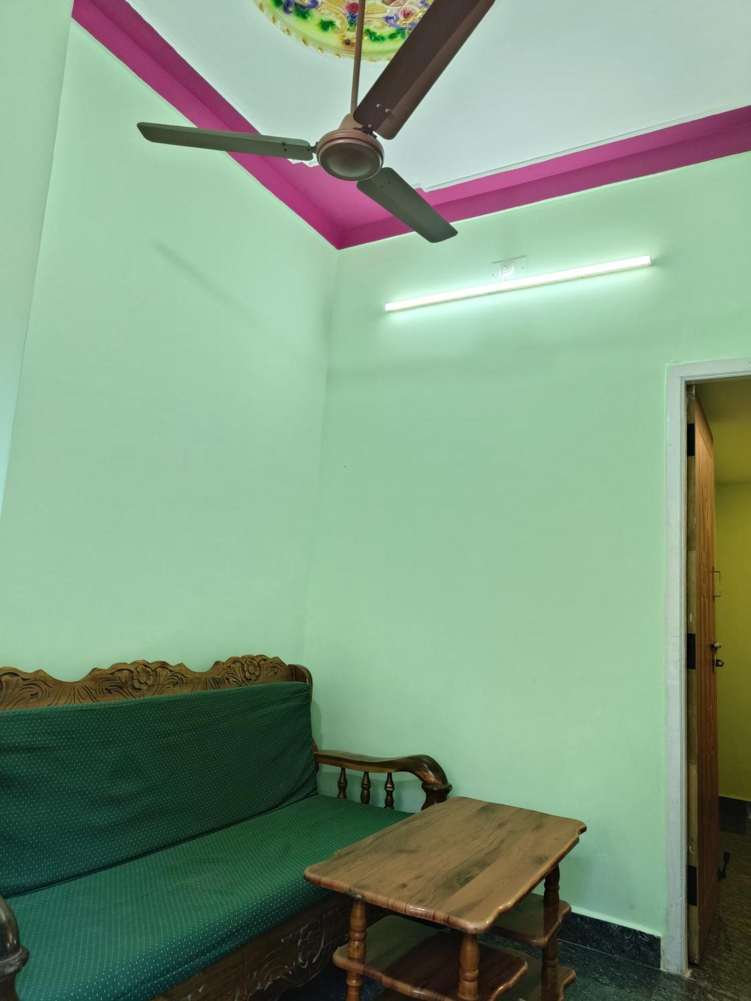 Liya Guest House Tiruvannāmalai Eksteriør billede