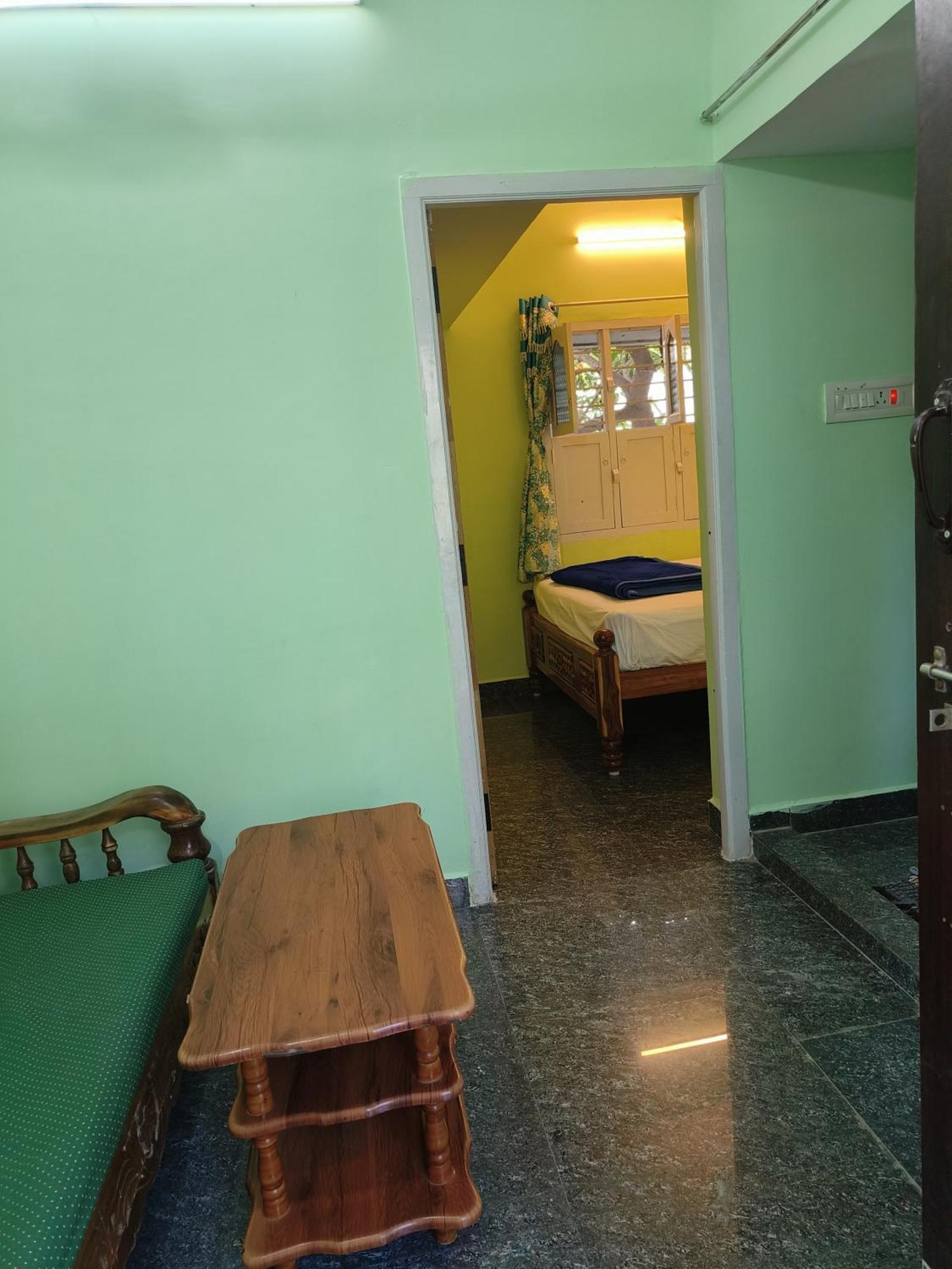 Liya Guest House Tiruvannāmalai Eksteriør billede