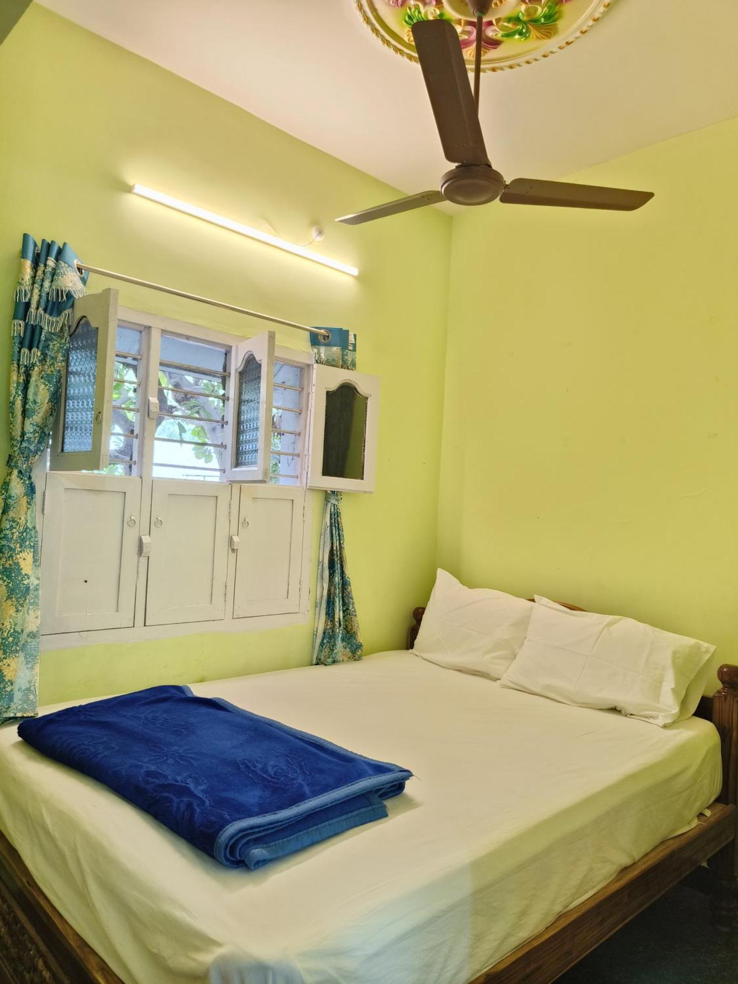 Liya Guest House Tiruvannāmalai Eksteriør billede